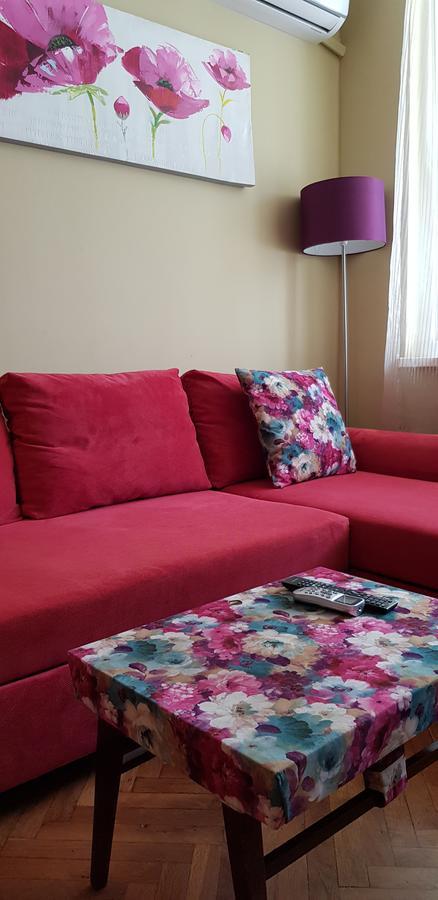 Florata Apartment Burgas Luaran gambar